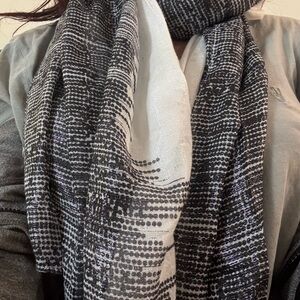Calvin Klein Sparkly Black and White Scarf